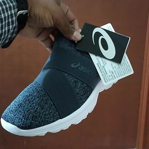 Asics Gel Torrance slip on sneakers